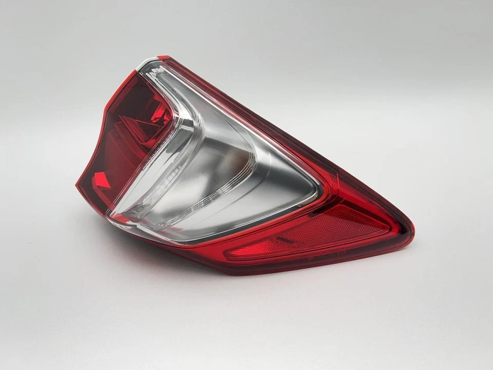 Luz trasera derecha Acura RDX 2016-2018 montada en cuarto 3,5 L a AWD 89 K - base - 63076 Foto 3 de 4