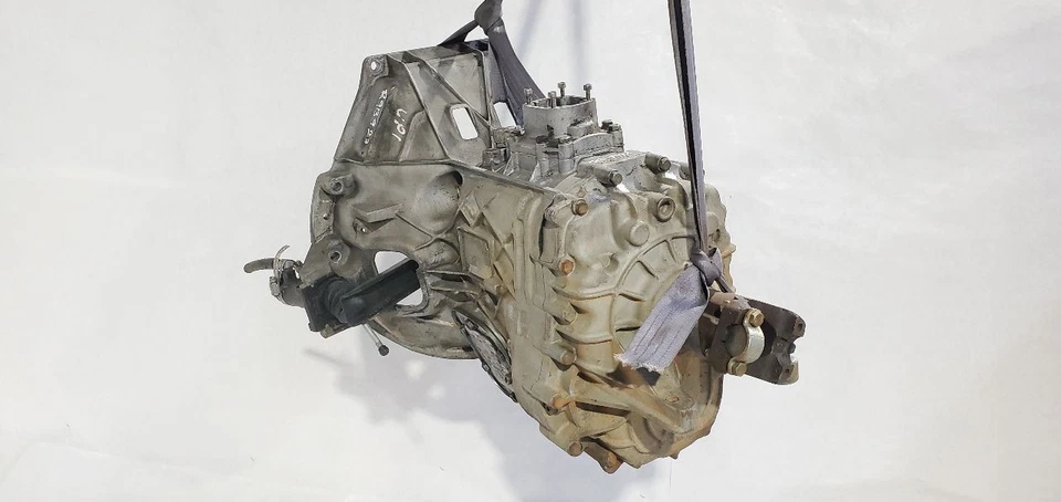 Оригинальная механическая коробка передач 5 скоростей RWD 7,3 л 1997 Ford F250  - Изображение 3 из 4