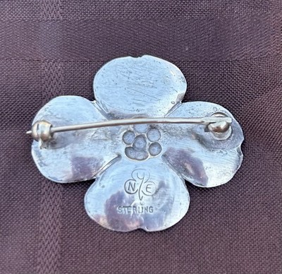 Vintage Sterling Silver Handcrafted Dogwood Flower Brooch Pin 1 3/8   Beautiful