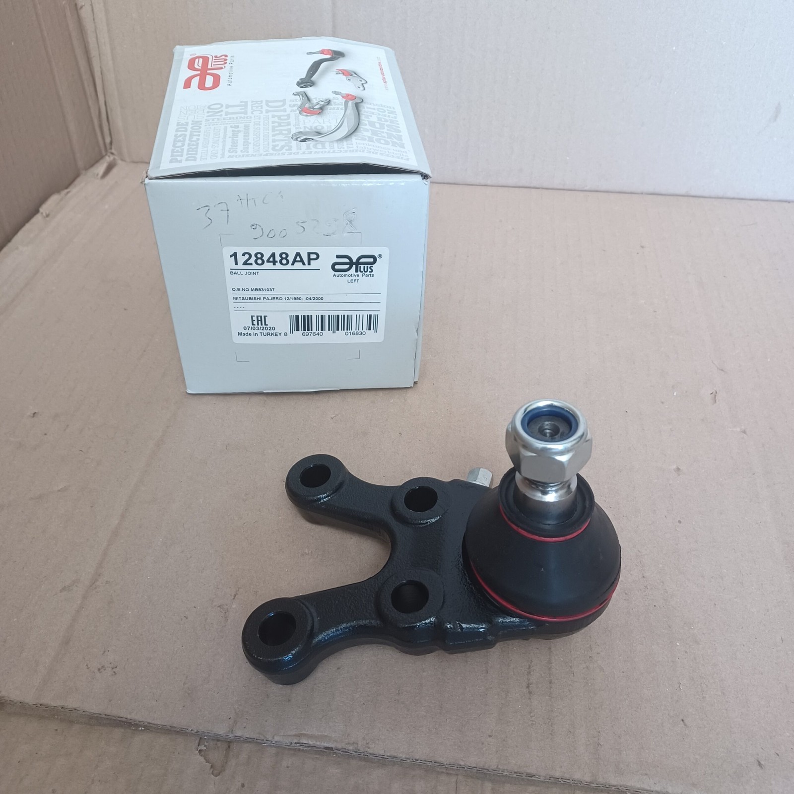 Pièce de rechange rotule suspension gauche pour Mitsubishi Pajero II