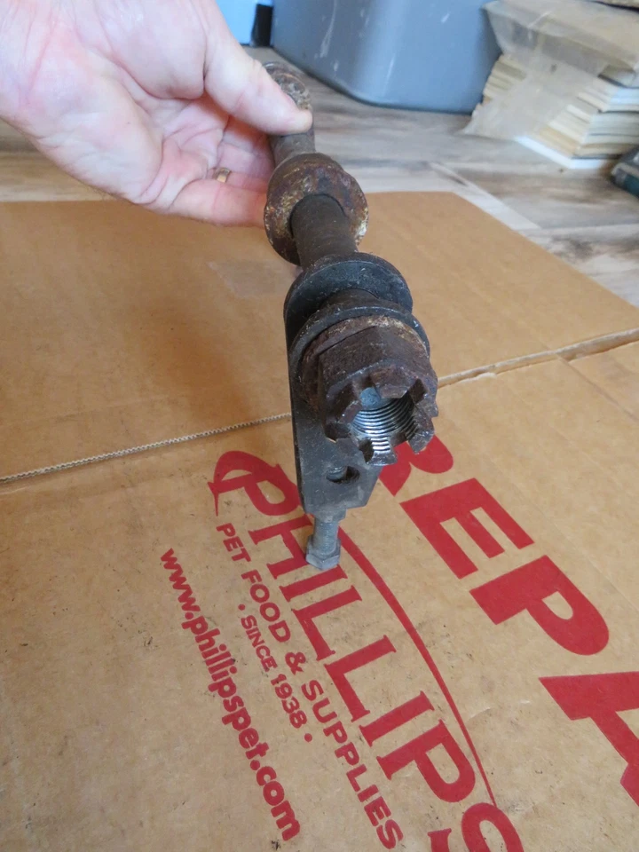 1978 Kawasaki KZ 1000 LTD1000 KZ1000 Rear Wheel Axle K40 - Image 3 of 3