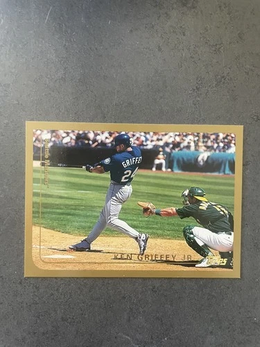 Ken Griffey Jr. 1999 Topps Giant Card #7 - Seattle Mariners