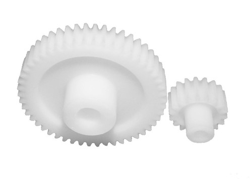 Pignon Engrenage En Plastique Polyacétale, 15 Dents, Module 0.7, Perçage 3 Mm, Neuf En Emballage - Pour Modélisme Ou Bricolage
