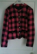 Hamells Pink And Black Check Size 12 Short Jacket Preowned
