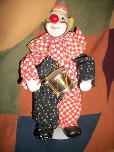 wind up clown