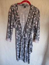 Laura Ashley Black floral robe M Belted pink trim stretch polyester