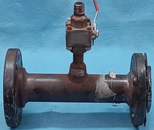 STEEL 1-1/2" FLANGE PIPE W/WORCESTER 1/2" BALL VALVE M33A056-501-RD-SQ96001