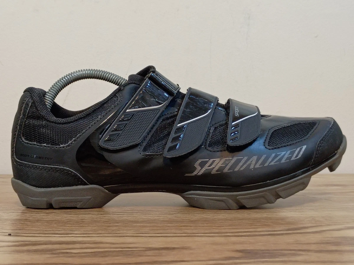 Specialized Defroster Trail boots
No box Black, size 40EU / 7.5US Specialized Black Cycling & Overshoes for sale | eBay main image 3