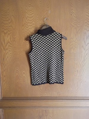 style and co collection brown checker acrylic short sleeve short