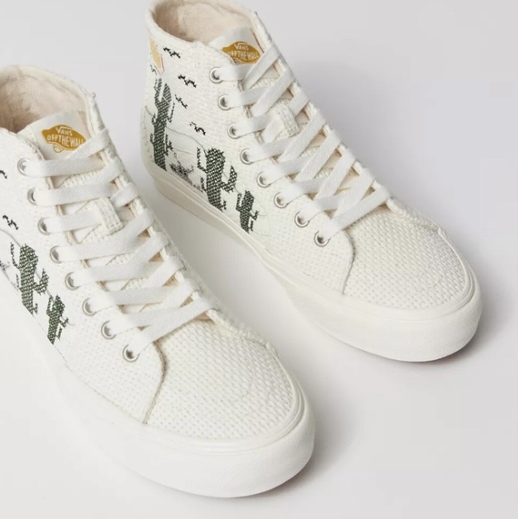 【Vans】SK8-HI TAPERED VR3 DESERT EMBROIDERY SHOE Vans Sk8-Hi Tapered Top VR3 Desert Embroidery Sneakers Women