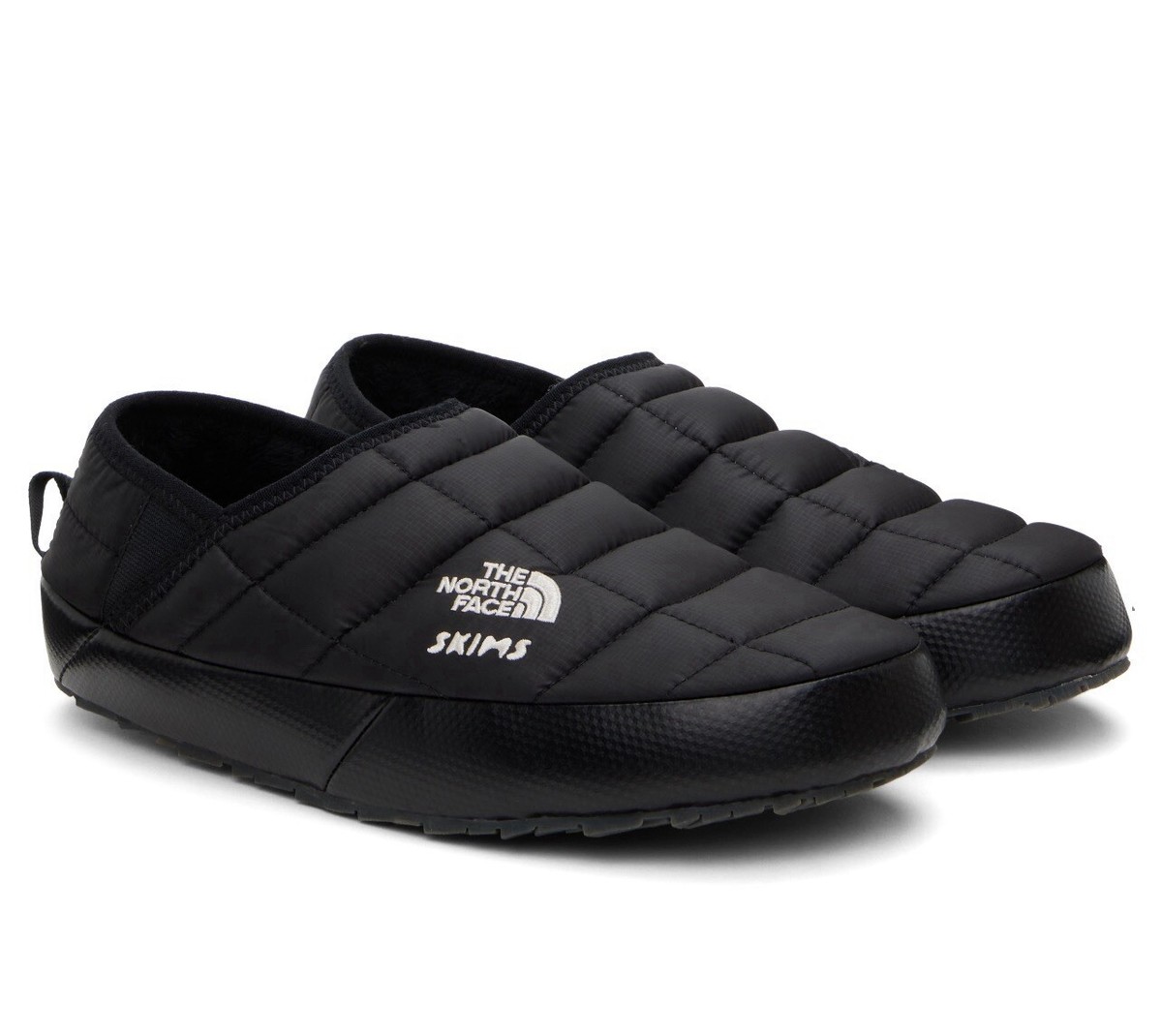 SKIMS x The North Face Thermoball Slipper Black Onyx Quilted