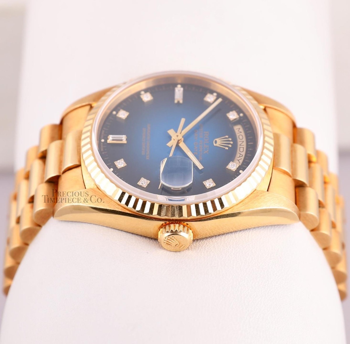 Rare Rolex Day-Date 18238 18k Gold 36mm-Factory Blue Vignette