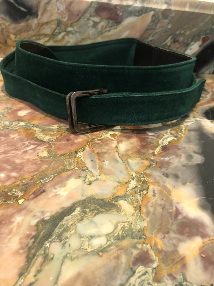 YSL YVES SAINT LAURENT Double-Layer Green Suede Wrap Belt - Image 4 of 4