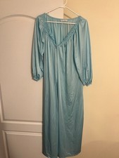 VTG Miss Elaine Classic Powder Blue Embroidered Nightgown Style 6537 EUC