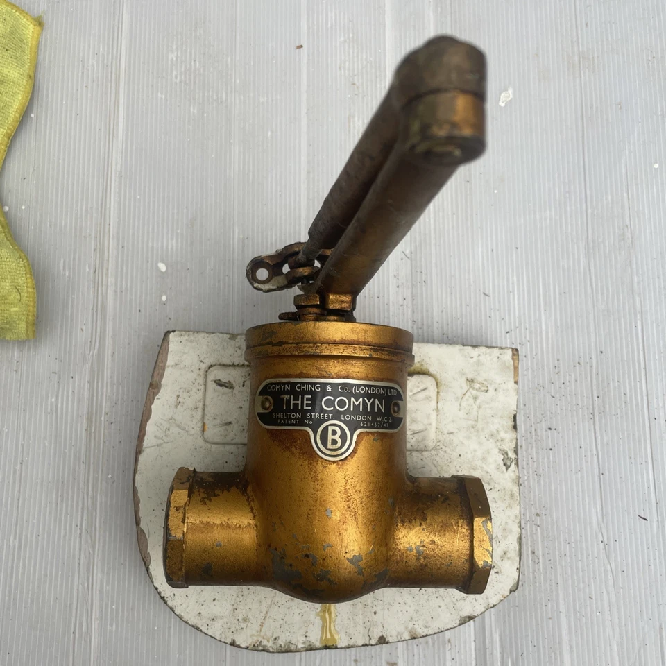 Vintage Türschließer…..The Comyn Ching & Co  - Bild 1 von 1