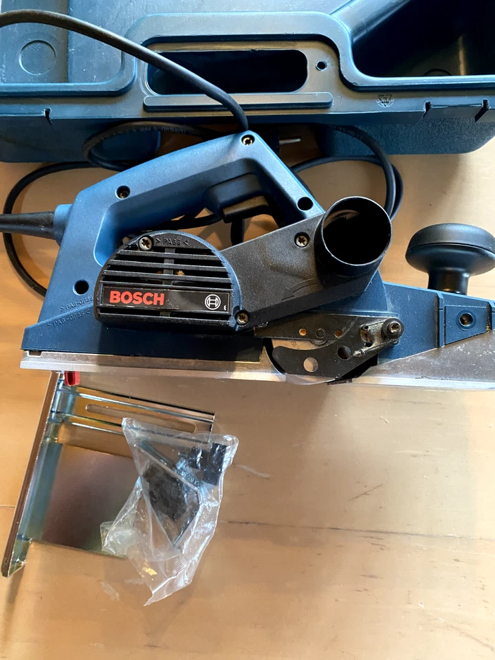 Bosch GHO 15-82 - Elektrohobel - Hobel - 710W - 31-82mm - Bild 3 von 4