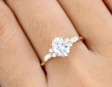 Compromise Mujer Piedra Brillantes, Bañado en Oro 14K Artesanía de Alta Calidad