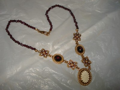 ALCOZER & J  Vintage Cameo Garnets Pearls Flowers Necklace