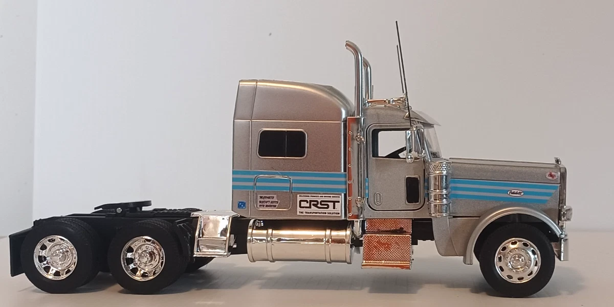 Preços baixos em New-Ray Peterbilt 1:32 Escala Veículos de