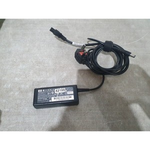 HP 608425-003 AC Adapter Netzteil schwarz 65W 18,5V kompakt UK Stecker für Laptop