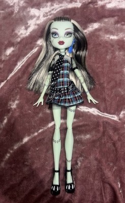 Monster High Frankie Stein Original Ghouls Collection #CFC63 Mattel 2014