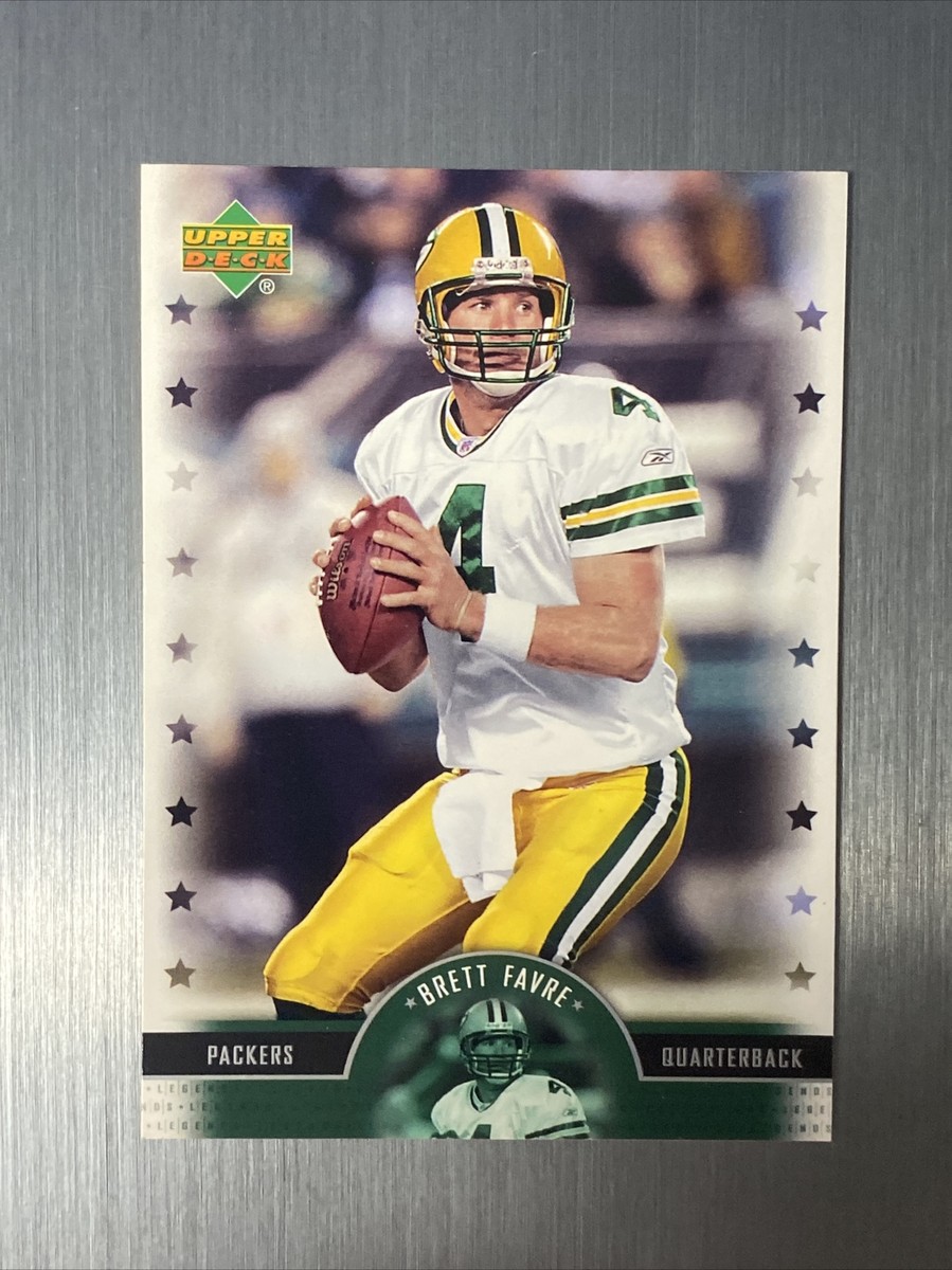 2005 Upper Deck Legends Football Card #8 Brett Favre - Green Bay 2005 Upper Deck Legends Football Card #8 Brett Favre - Green Bay