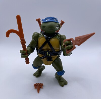 Vintage 1988 Playmates Toys TMNT Leonardo Leo Soft Head With Weapons