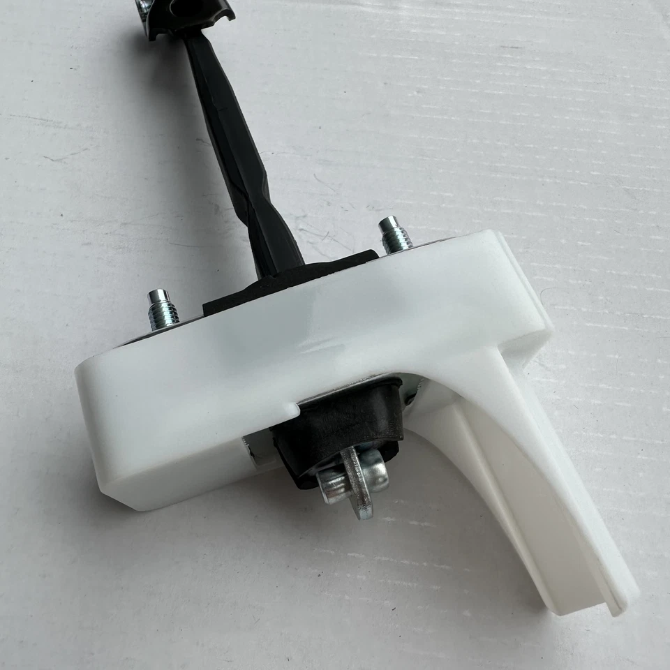 Parada de correa de retención de puerta delantera izquierda para Toyota Land Cruiser 2013-2021 LEXUS LX570 Foto 4 de 4