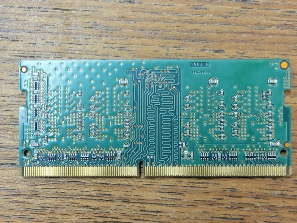 Micron 4GB 1Rx16 PC4 2400T Laptop Memory MTA4ATF51264HZ-2G3B1 #1625 - Image 2 of 2