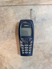 Nokia Vintage 3585i Phone. Battery, Great for Collector, Not Tested.