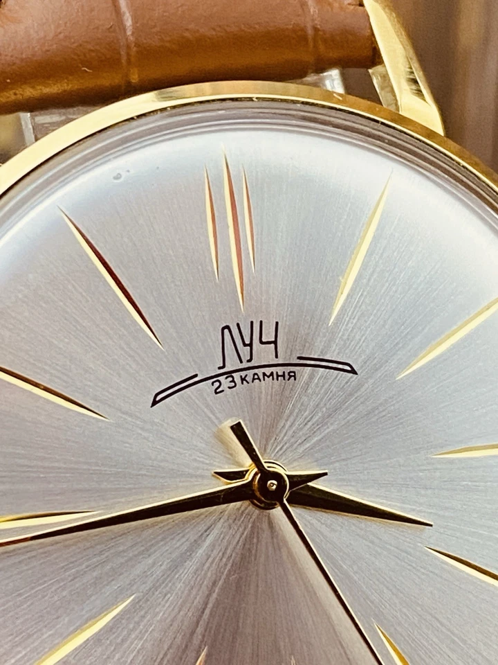 Reloj de pulsera Luch de Luxe ultra delgado soviético para hombre vintage reloj mecánico URSS Foto 2 de 4