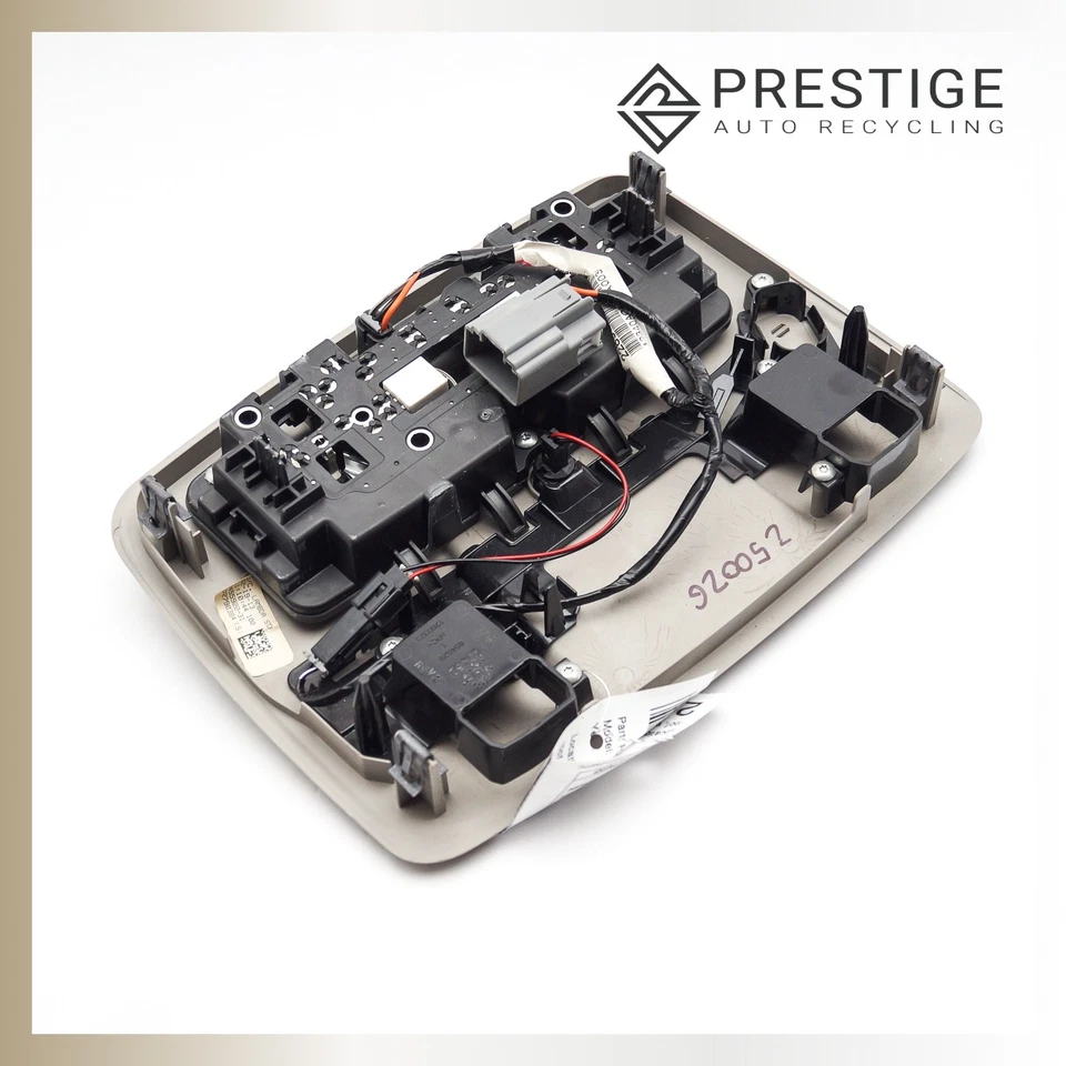 Chevrolet Traverse 2013-2017 luz interior consola superior domo delantero 22902541 Foto 3 de 4