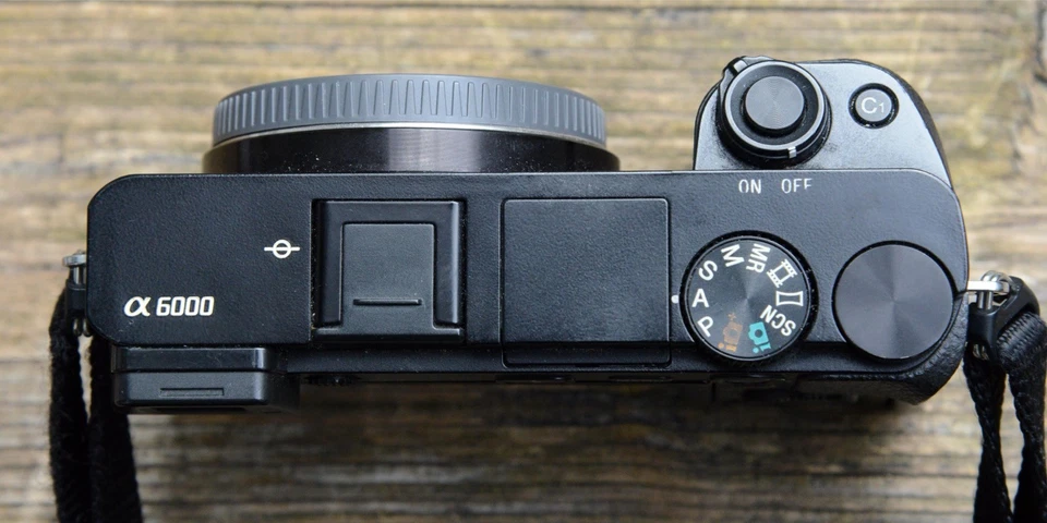 SONY α 6000 Alpha 6000 DIGITALKAMERA 24,3MP schwarz,nur Body,Top Zustand APS-C - Bild 4 von 4