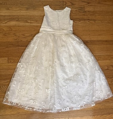 Girls White Lace Embroidered Long Dress  Size 9 Year Old