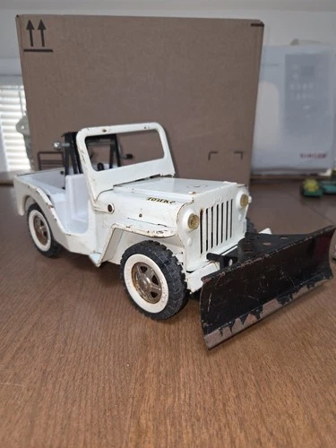 Tonka White Jeep AAA Wrecker Pressed Steel  With Black Snow Plow Vintage 1960s