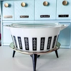 Pyrex Gourmet Black 475 Casserole Lid HTF Brass Cradle Stand Vintage 1961 2.5 Qt