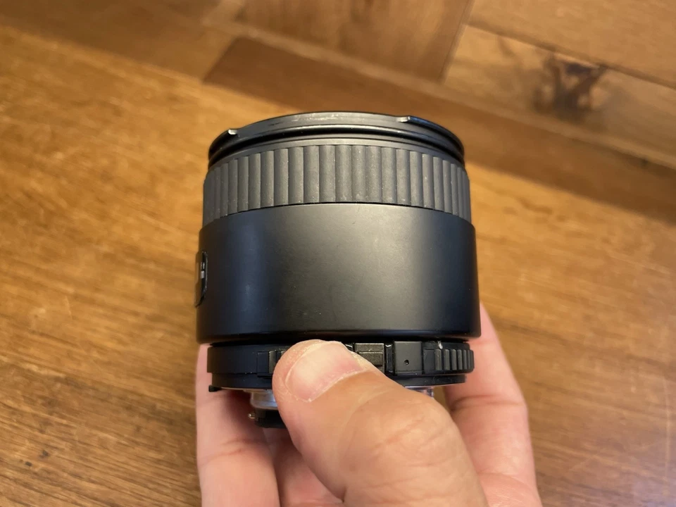 *Almost Mint* SIGMA AF High Speed Wide 28mm F/1.8 Lens for Nikon From Japan - Image 3 of 4