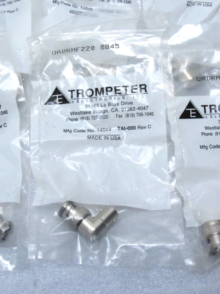 [Lot of 10] Trompeter UADRMF220 Right Angle 90 Degree Male to Female Elbow - Image 2 of 4