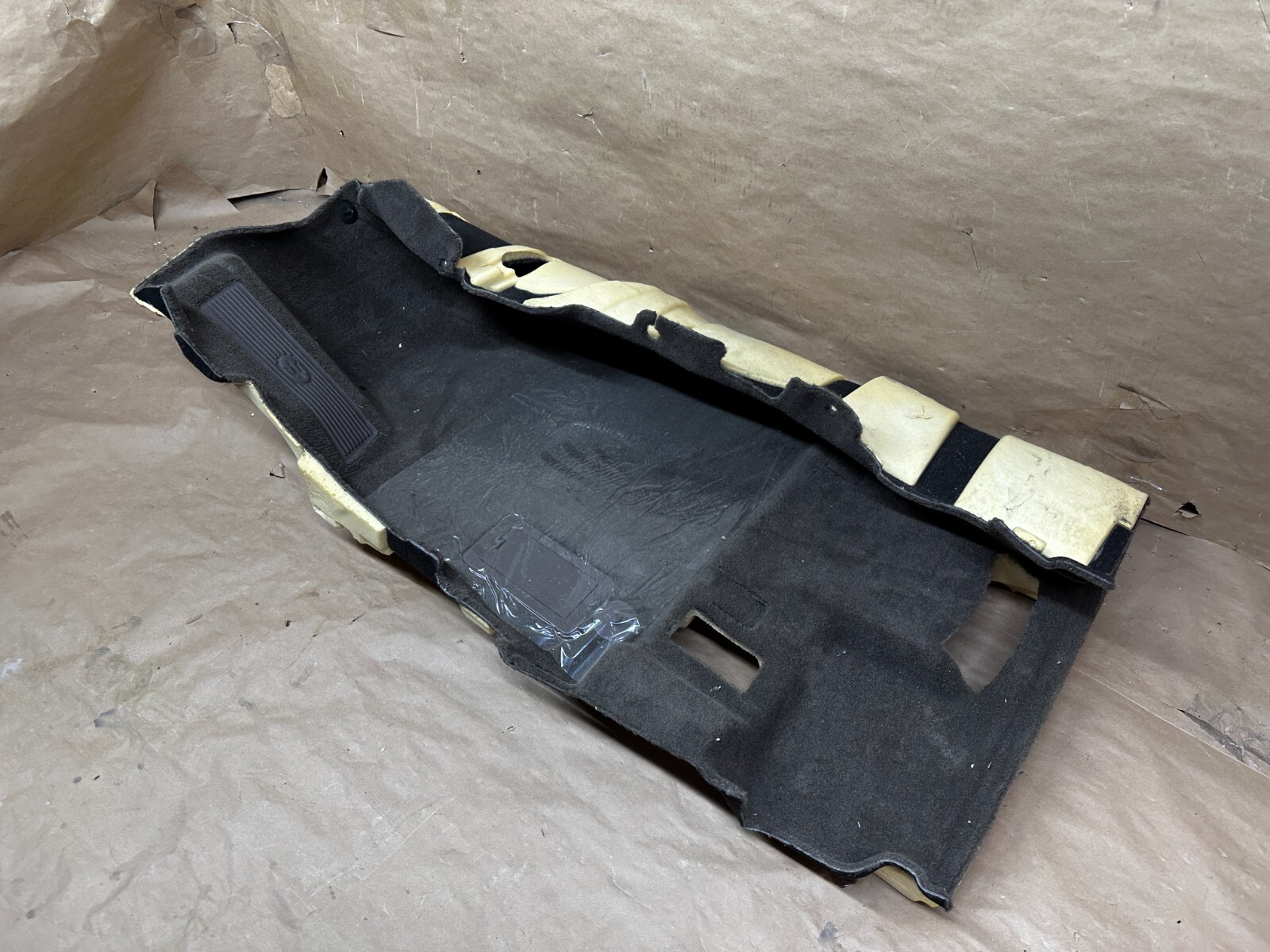 2014-2017 Maserati Quattroporte Front Left Floor Liner Carpet LH OEM M156 MY17