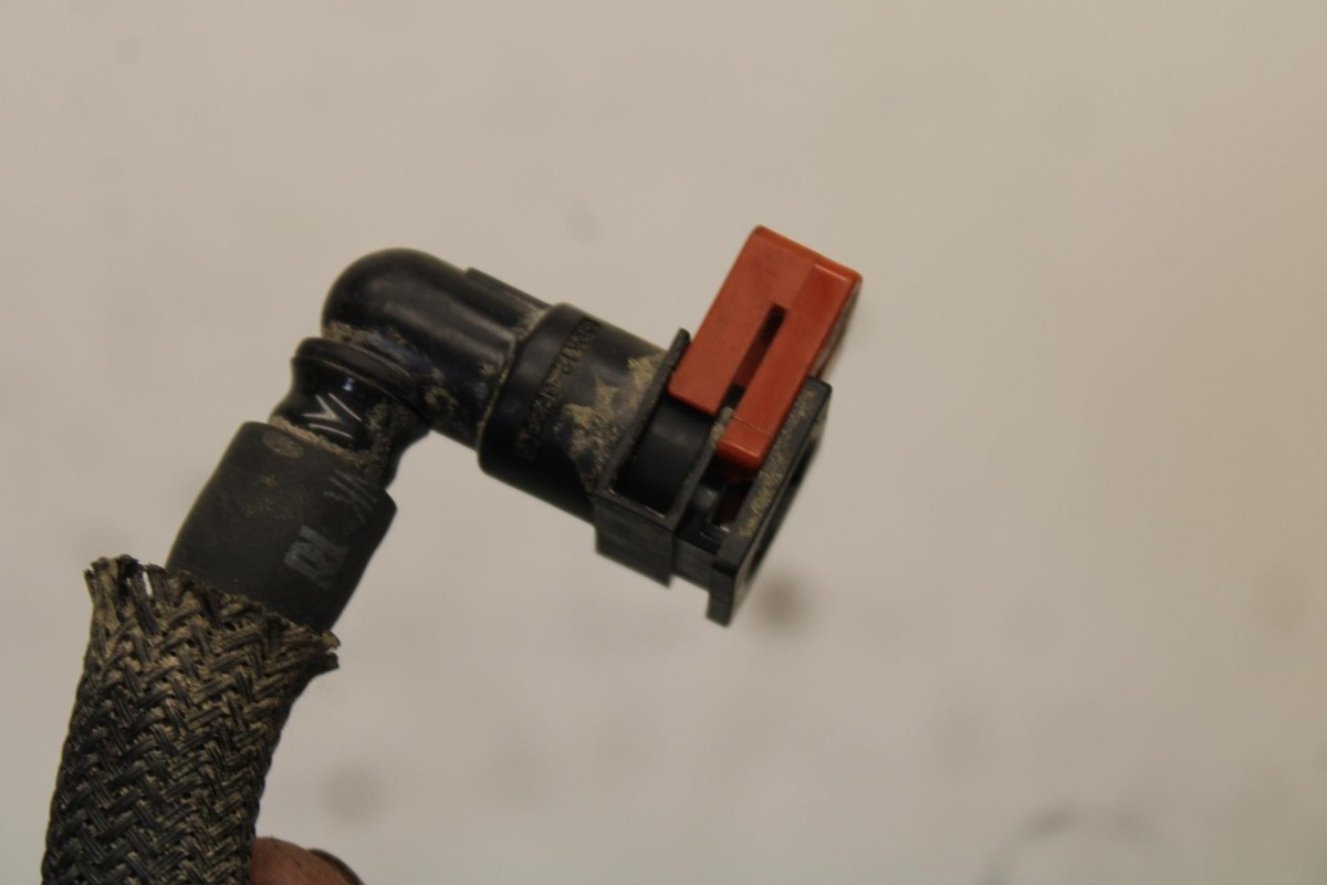 23-24 KAWASAKI NINJA ZX4R FUEL HOSE GAS LINE TUBE PIPE BB638