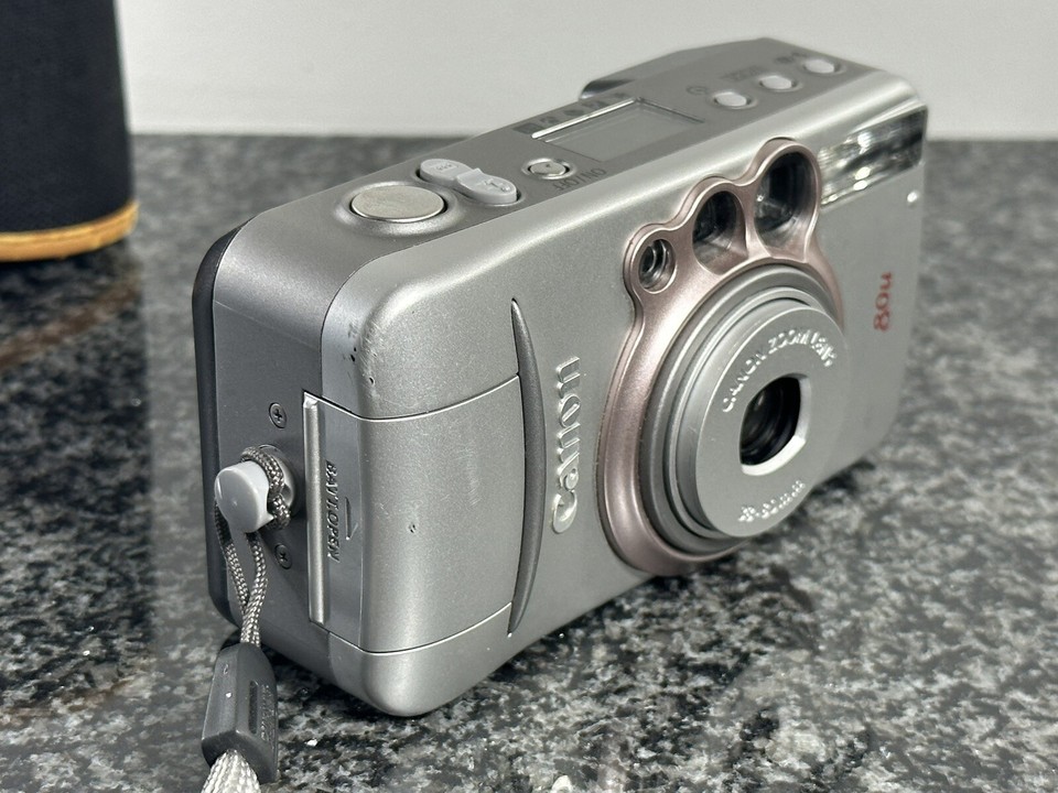 Canon Sure Shot 80u 35mm Point & Shoot Film Camera 3880mm Zoom Lens