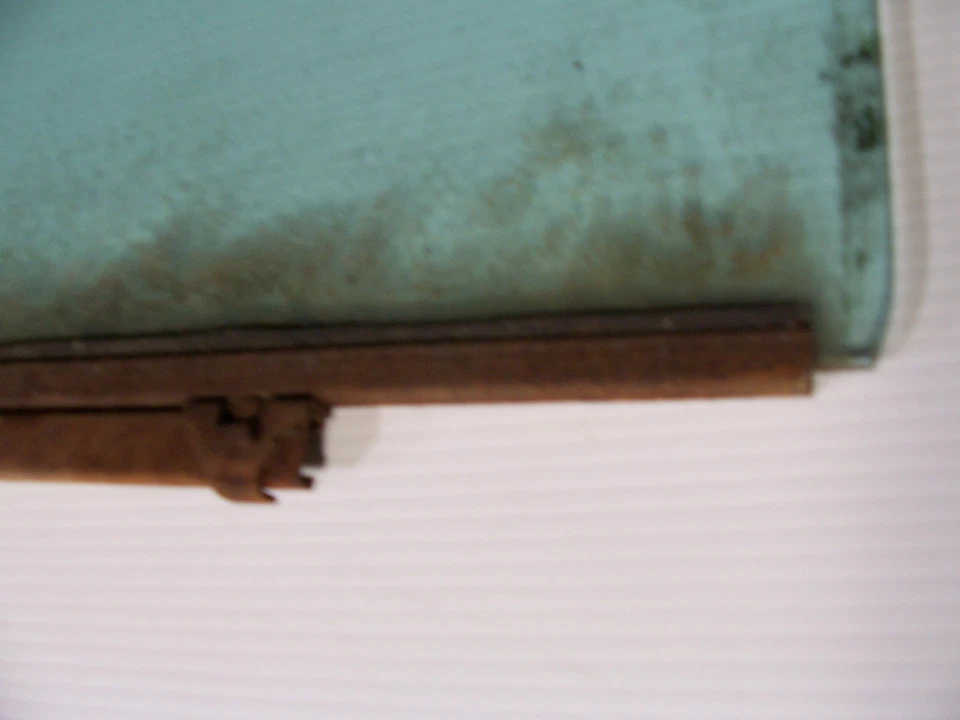 1960 CHEVY BEL ВОЗДУХА ЛЕВАЯ ЗАДНЯЯ ДВЕРЬ СТЕКЛО 4 ДВЕРИ СЕДАН OEM Б/У CHEVROLET - Изображение 4 из 4