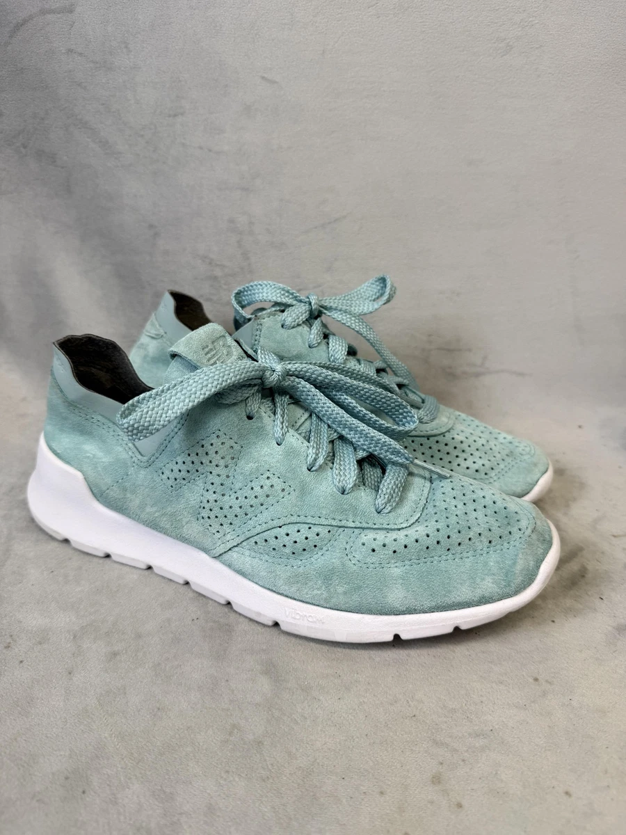 New Balance 1978 Green Suede Sneakers Sz 9 Made in USA Vibram Sole New Balance | Shoes | Vintage New Balance 978 Sneakers Green  main image 4