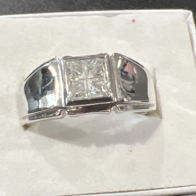 Edco Mens Ring Size 11 Shiny Stone