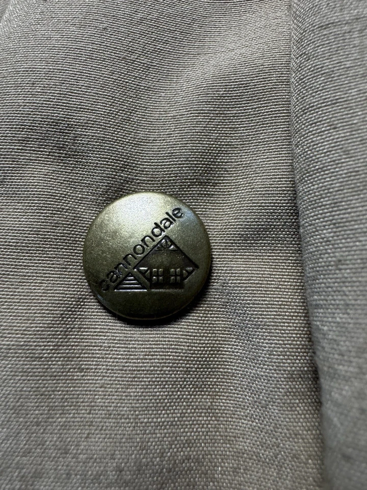 Chaqueta de trabajo vintage Cannondale EE. UU. bronceada aislada para hombre XL hecha en EE. UU. Foto 4 de 4