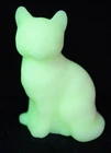 FENTON Art Glass Uranium Custard Sitting Cat Figurine 3.75"