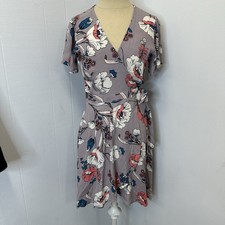ASTR The Label Small Mini Wrap Dress Floral Print V-neck Coquette Purple Pink