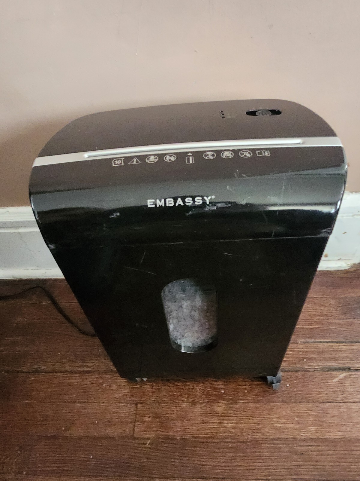 Embassy LM104p Shredder