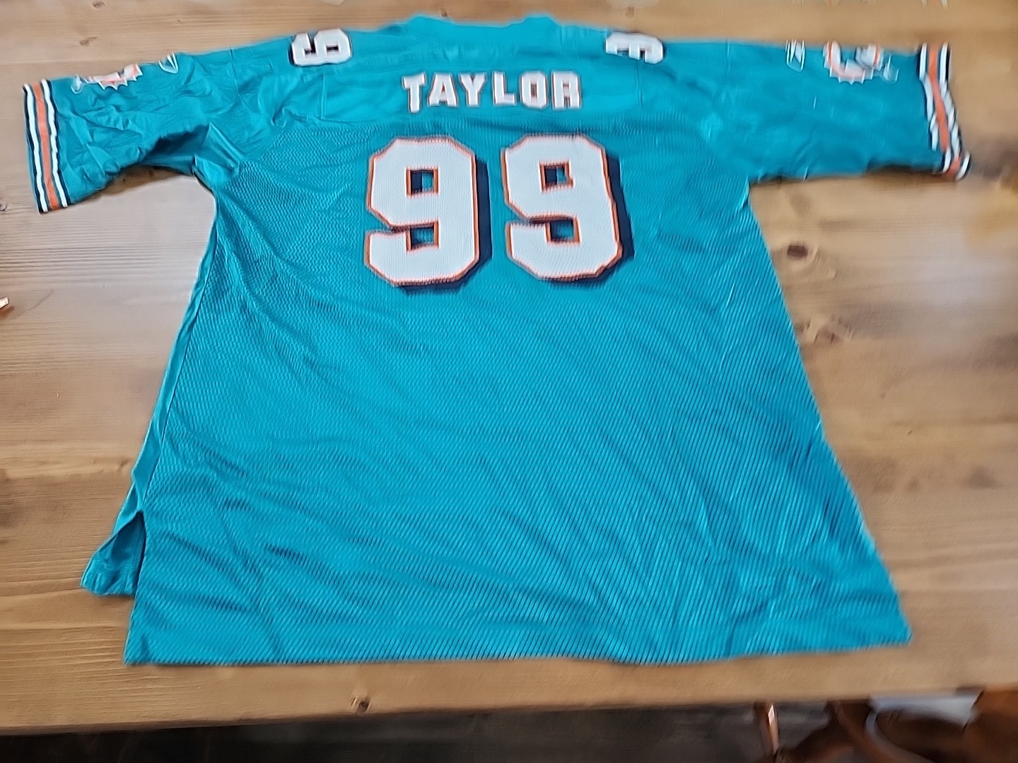 Picture 2 of 11