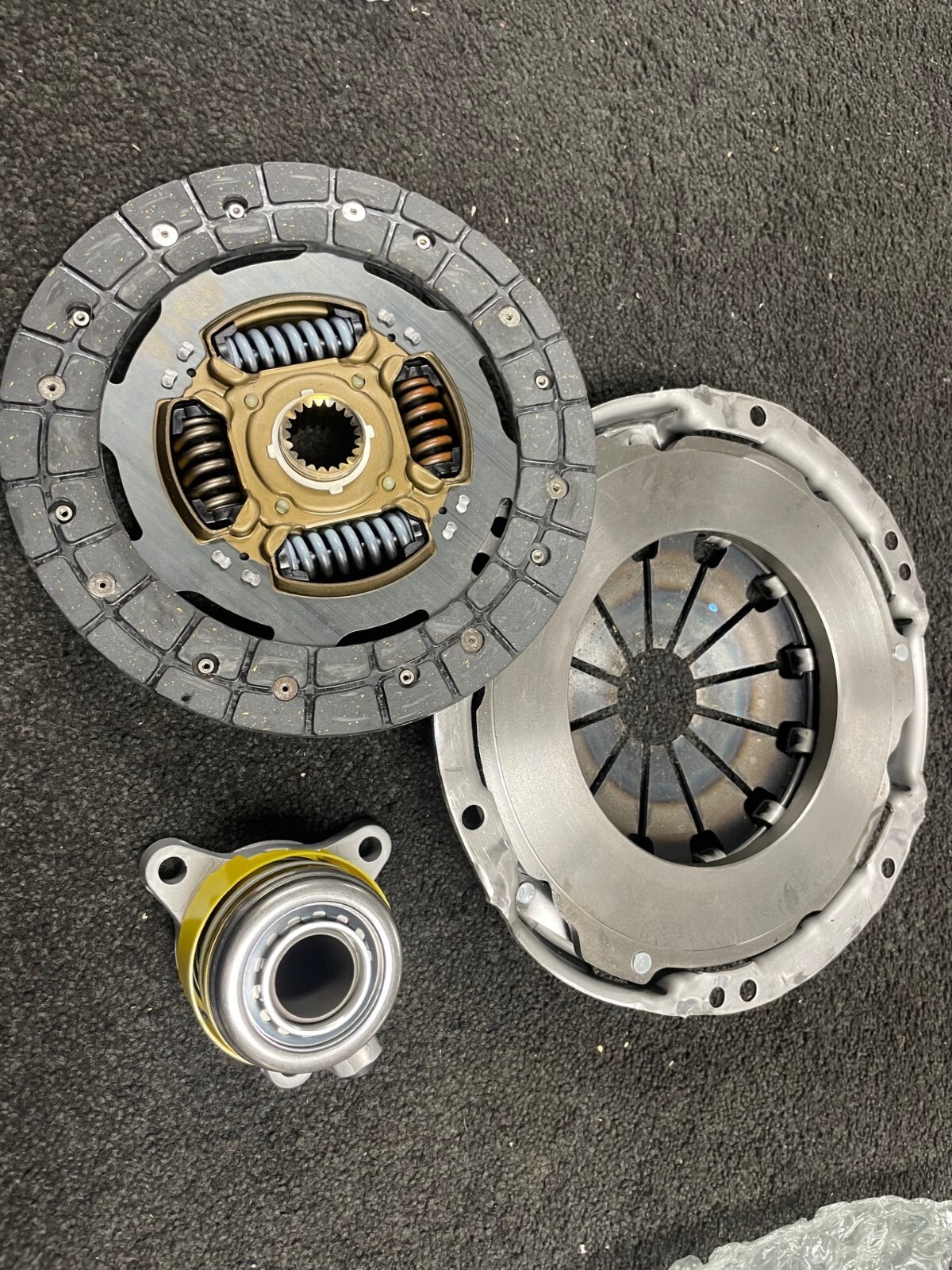 TOYOTA YARIS COROLLA UBRAN CRUISER NSP90 1.33 CLUTCH KIT BORG BECK 200MM